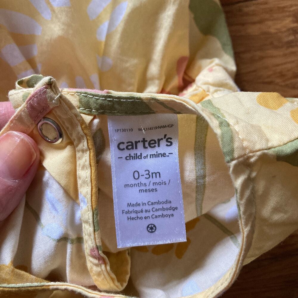 Carter’s Baby Girl Yellow 2-Piece Outfit, 0-3 Months - Picture 4 of 4